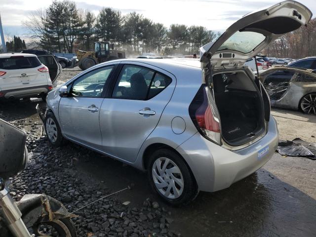 JTDKDTB39F1586710 Toyota PRIUS C