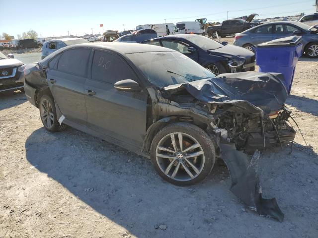 1VWAA7A33JC000168 Volkswagen PASSAT S