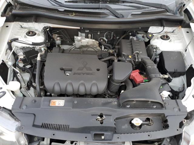 JA4AD3A38EZ005446 Mitsubishi Outlander Se