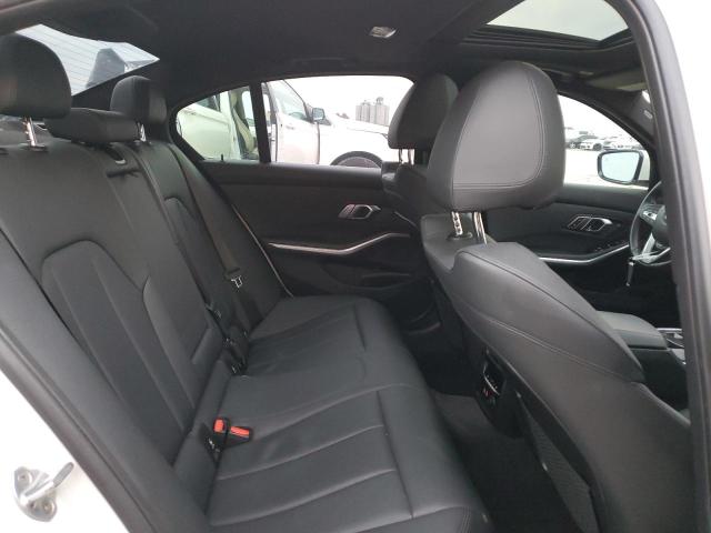 WBA5R7C5XKAJ78536 BMW 330XI