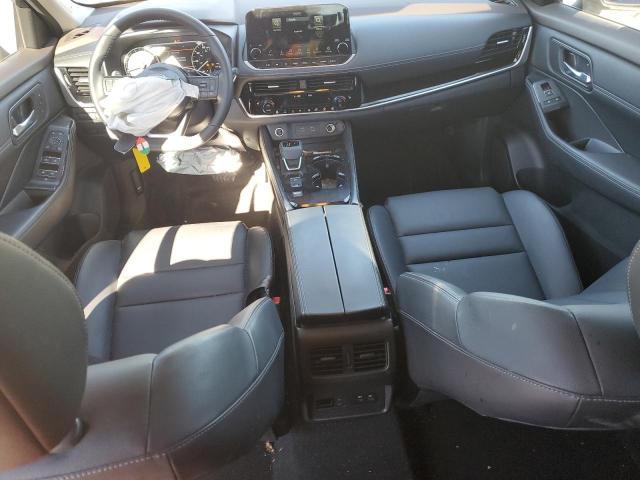 JN8BT3CA9PW404772 Nissan Rogue Sl
