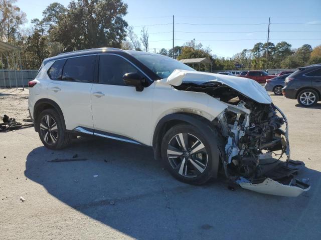 JN8AT3CA4MW005811 Nissan Rogue Sl