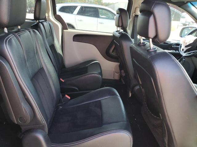 2C4RDGCG3JR264267 Dodge Grand Caravan Sxt