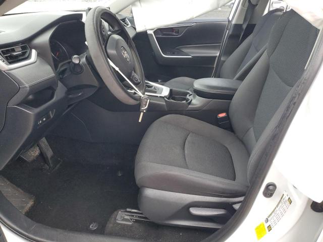 2T3H1RFV2KW038951 Toyota RAV4 LE