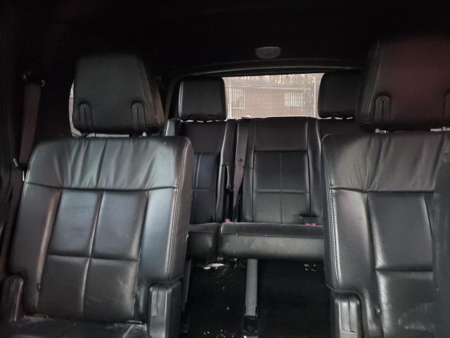 5LMJJ2J5XEEL00557 Lincoln Navigator