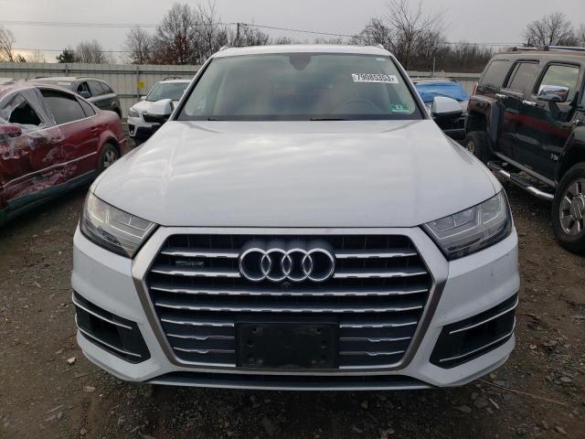 WA1LAAF70JD046209 Audi Q7 Premium Plus