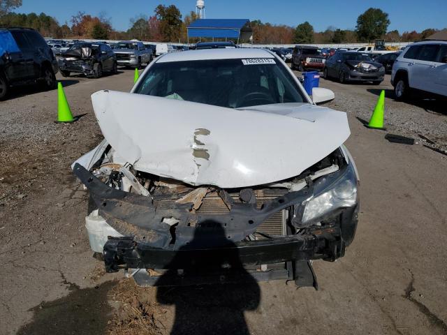 4T1BF1FKXGU146118 Toyota CAMRY LE