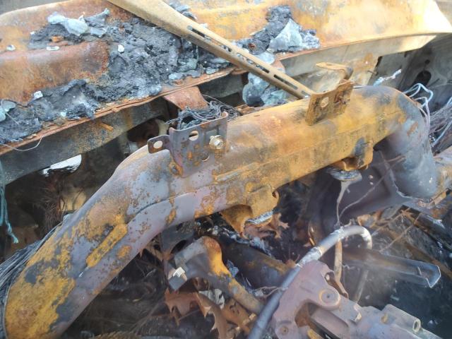1GT22YEG4FZ557585 GMC Sierra K2500 Sle