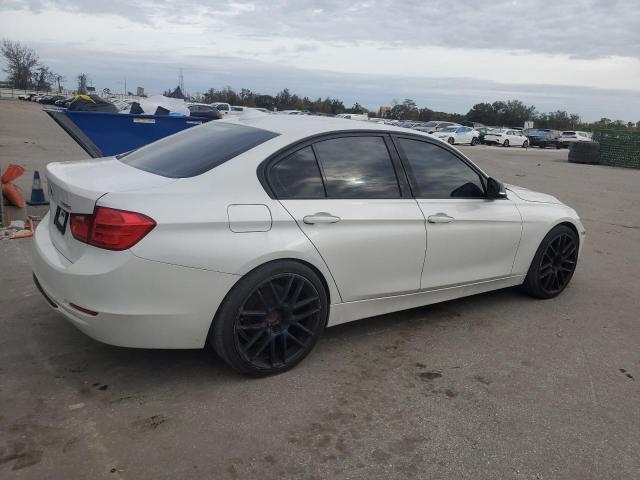WBA3A5G5XFNS85579 BMW 328 I