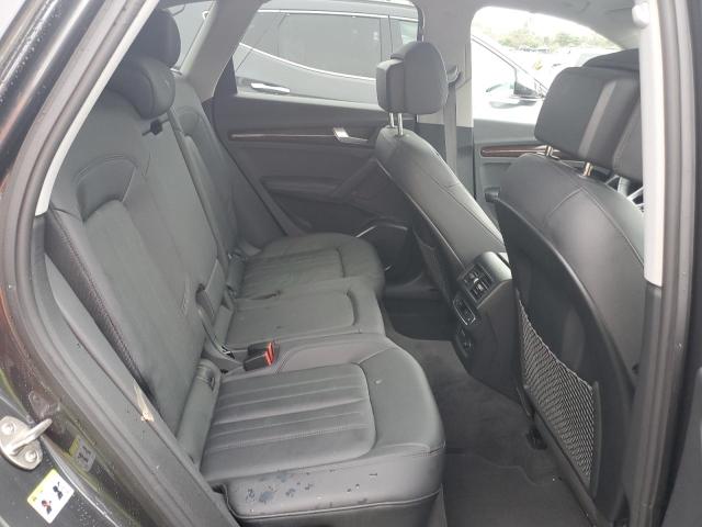 WA1BNAFYXL2041798 Audi Q5 Premium Plus