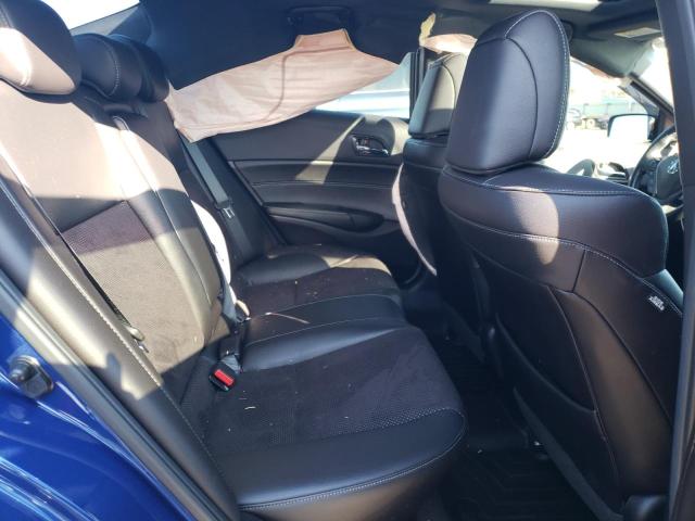 19UDE2F86GA023333 Acura Ilx Premium