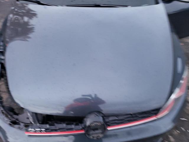 3VW447AU6JM262665 Volkswagen GTI S/SE