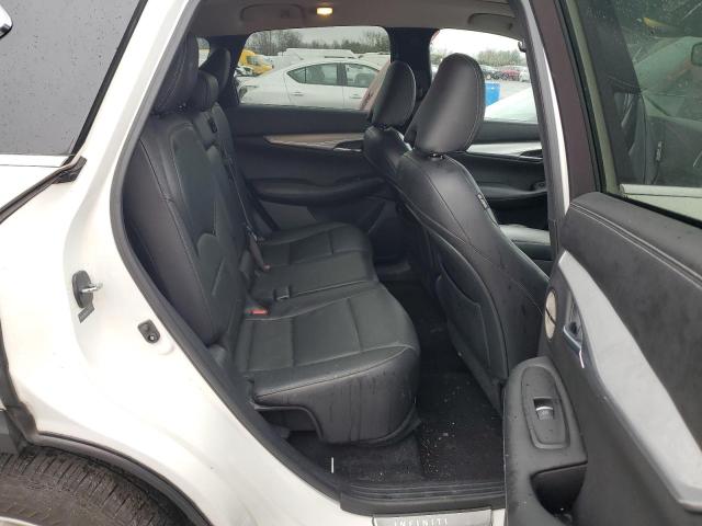 3PCAJ5M30KF110747 Infiniti Qx50 Essential