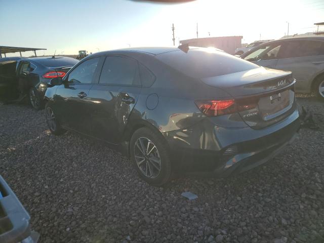 3KPF24AD9PE572263 KIA FORTE LX