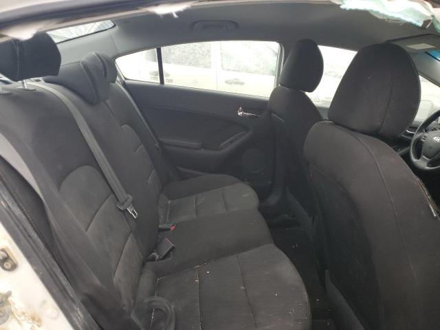 KNAFK4A65G5618312 KIA FORTE LX