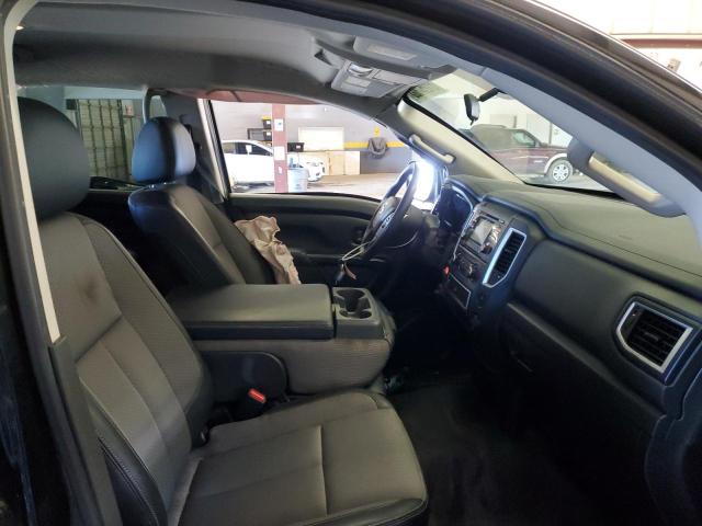 1N6AA1EJ9HN570065 Nissan TITAN S