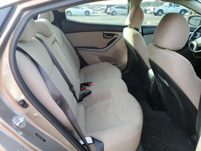 5NPDH4AE5FH599615 Hyundai ELANTRA SE