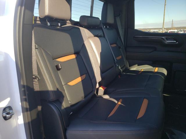 1GTUUEET7NZ618585 GMC Sierra K1500 At4