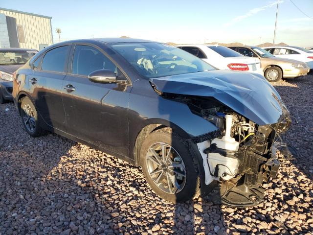 3KPF24AD9PE572263 KIA FORTE LX