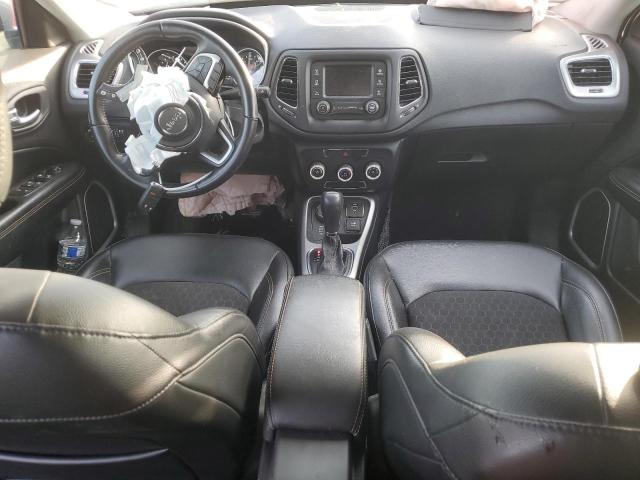 3C4NJDBB5JT154555 Jeep Compass Latitude