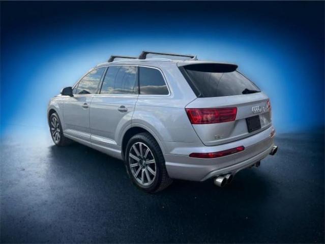 WA1LAAF78HD005255 Audi Q7 Premium Plus