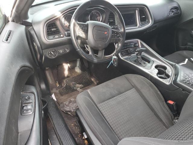 2C3CDZAG3JH235933 Dodge Challenger Sxt