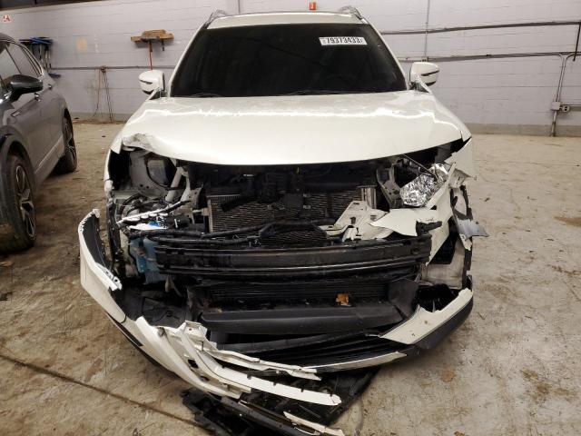 5N1AT2MV3JC828715 Nissan ROGUE S