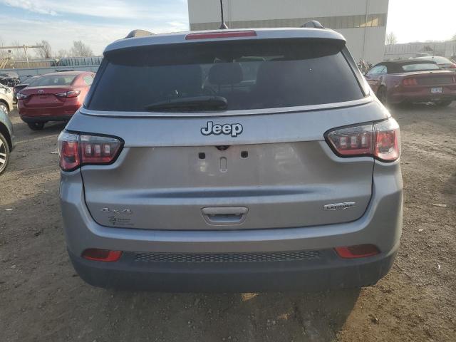 3C4NJDBB5JT154555 Jeep Compass Latitude