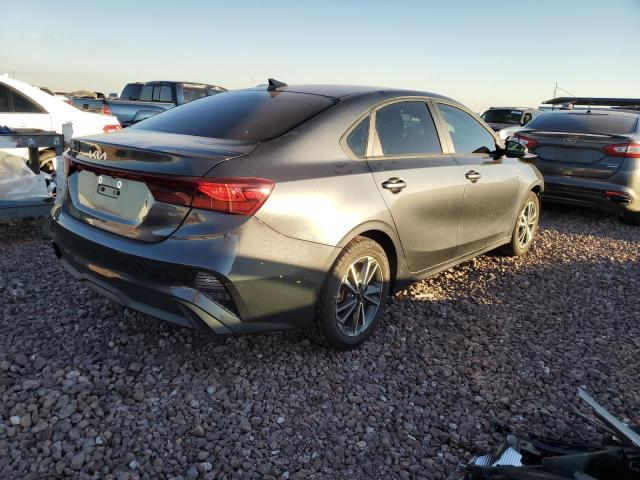 3KPF24AD9PE572263 KIA FORTE LX