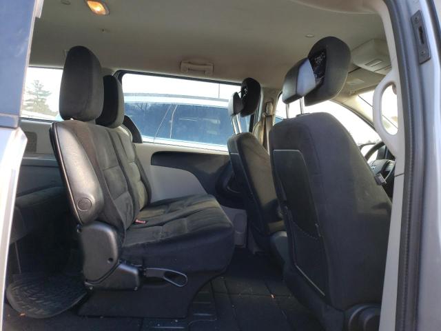 2C4RDGBG2FR615548 Dodge Grand Caravan Se