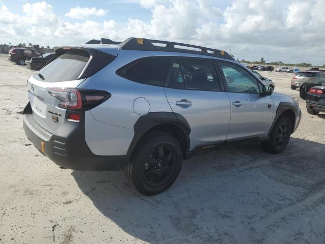 4S4BTGUD0R3118224 Subaru Outback Wilderness