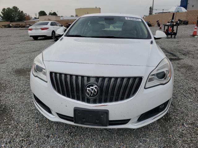 2G4GL5EX5H9151065 Buick Regal Sport Touring