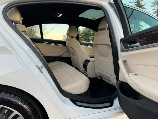 WBAJB1C55KB375110 BMW 530XE
