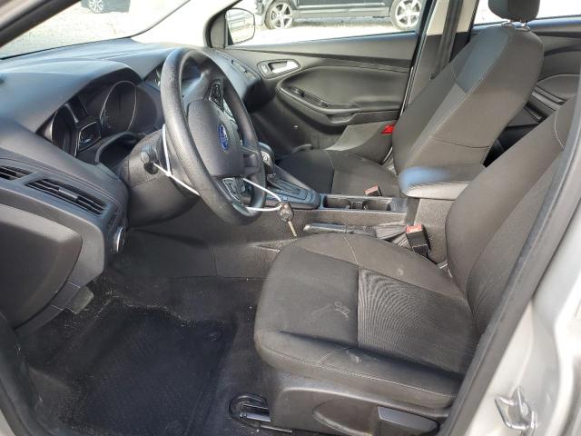 1FADP3F21JL237058 Ford FOCUS SE