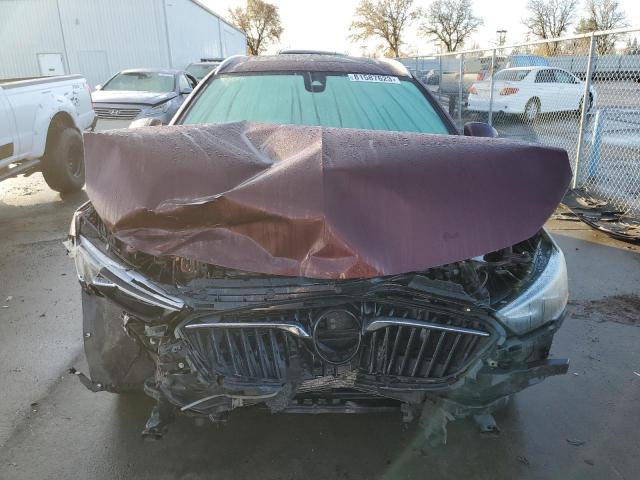 W04GV8SX1J1153405 Buick Regal Tourx Essence