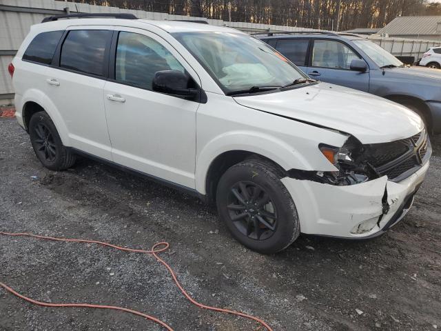 3C4PDDBG3KT856418 Dodge JOURNEY SE