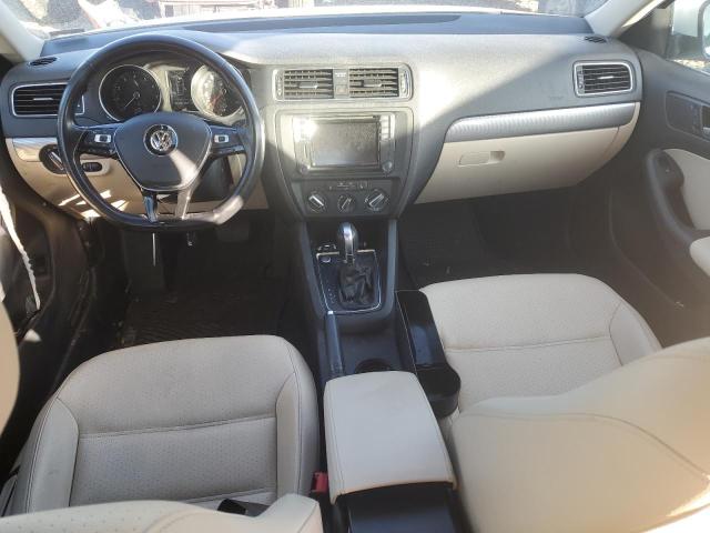 3VWDB7AJ8JM219019 Volkswagen JETTA SE