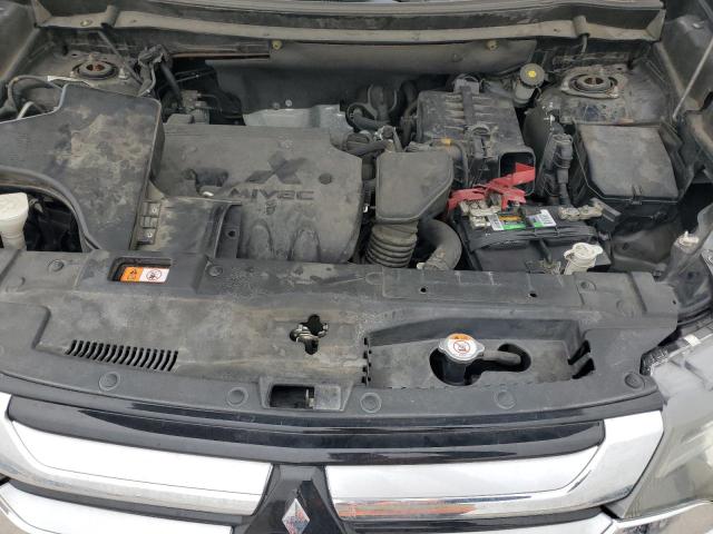 JA4AD3A38HZ013910 Mitsubishi Outlander Se