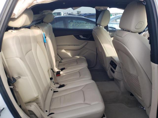 WA1LAAF72HD058419 Audi Q7 Premium Plus