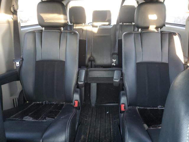 2C4RDGCG6JR209019 Dodge Grand Caravan Sxt