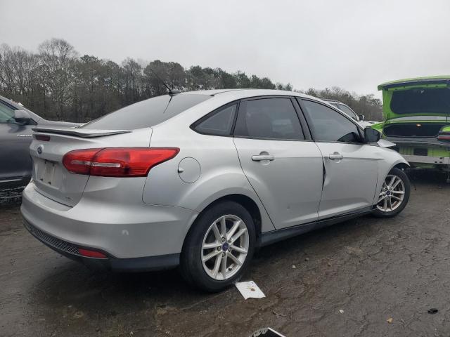 1FADP3F27JL329405 Ford FOCUS SE