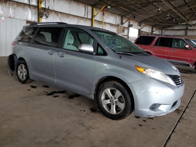 5TDKK3DC1ES494835 Toyota SIENNA LE