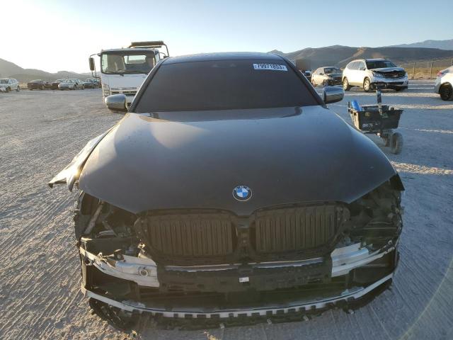 WBAJB9C57JB035275 BMW M550xi
