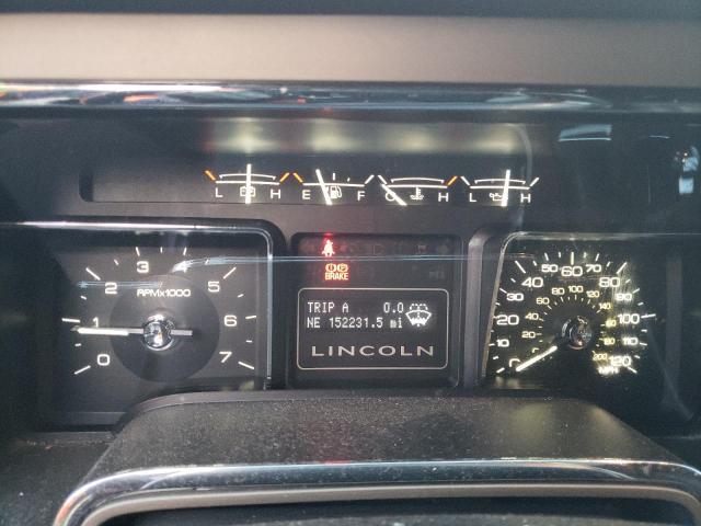5LMJJ2J5XEEL00557 Lincoln Navigator