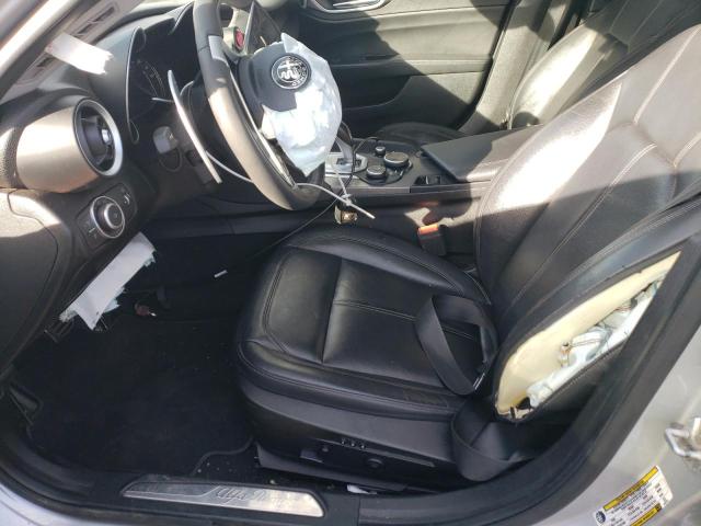 ZARFAEDN7H7533725 Alfa Romeo Giulia Q4