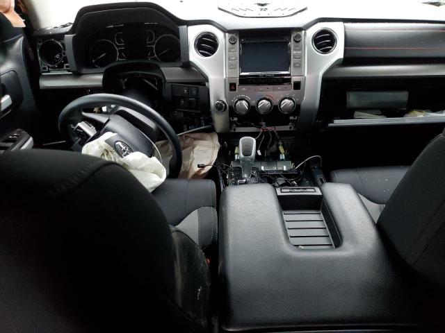 5TFUW5F18JX761509 Toyota Tundra Double Cab Sr/sr5