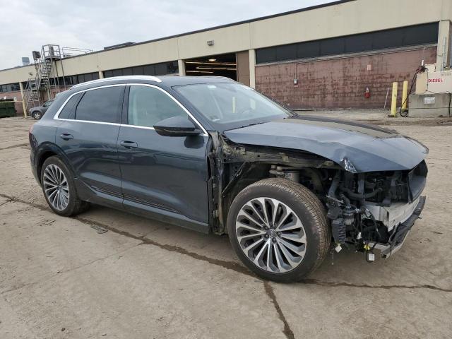 WA1VAAGE9KB013633 Audi E-tron Prestige