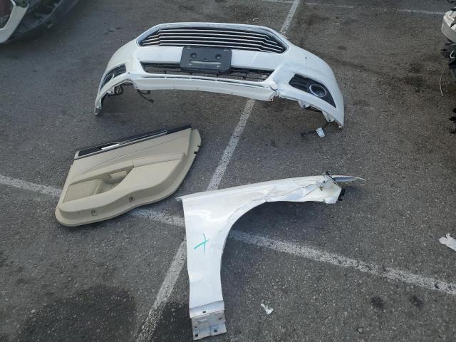 3FA6P0PU8ER220157 Ford Fusion Se Phev