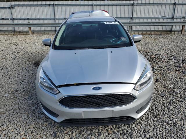 1FADP3F21JL237058 Ford FOCUS SE