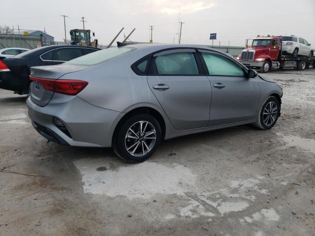 3KPF24AD7PE557356 KIA FORTE LX